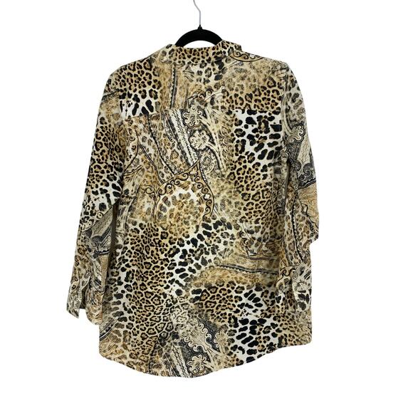 Chicos Blouse Womens Size 1 US M Animal Print No Iron Buttondown Long Sleeve - Picture 5 of 5